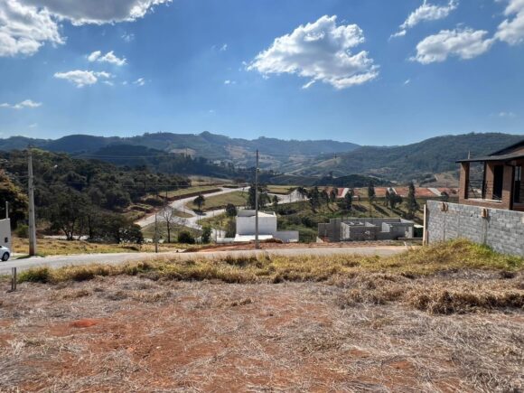 WhatsApp Image 2025-10-20 at 10.48.30 (2)