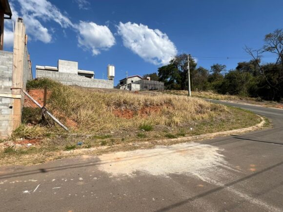 WhatsApp Image 2025-10-20 at 10.48.31 (1)