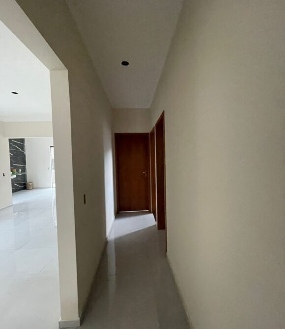 WhatsApp Image 2025-10-20 at 10.54.03 (2)