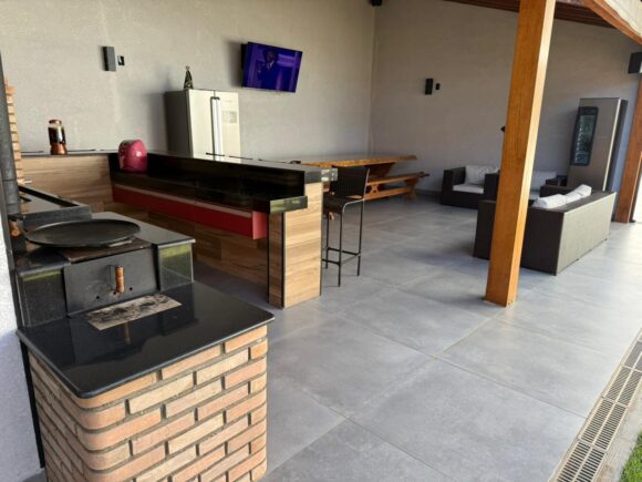 WhatsApp Image 2025-10-28 at 15.35.57 (2)