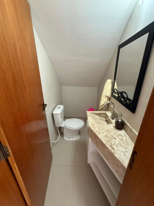 WhatsApp Image 2025-10-28 at 15.36.02 (1)