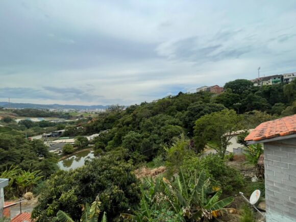 WhatsApp Image 2025-10-29 at 12.21.21 (1)