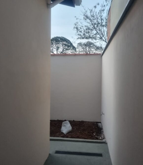 WhatsApp Image 2025-11-13 at 16.21.49