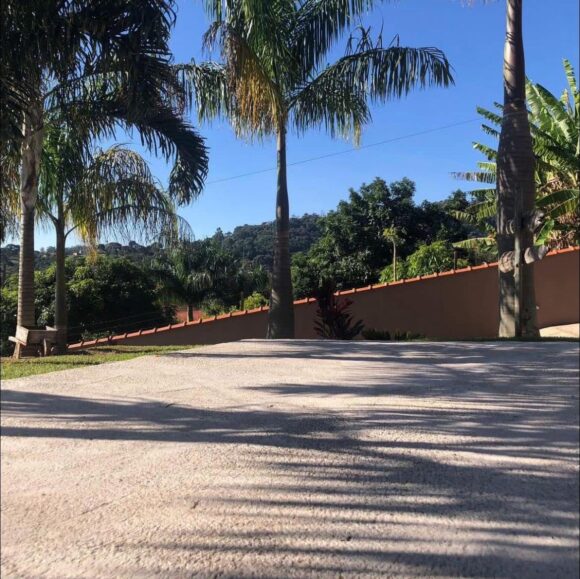 WhatsApp Image 2025-12-01 at 14.26.42 (1)