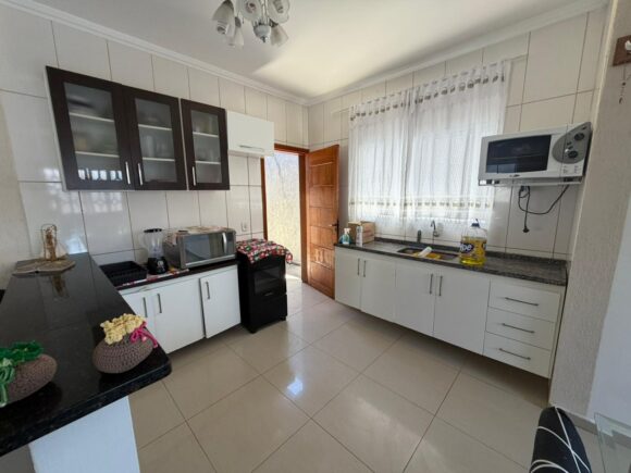 WhatsApp Image 2025-12-10 at 09.54.08 (1)